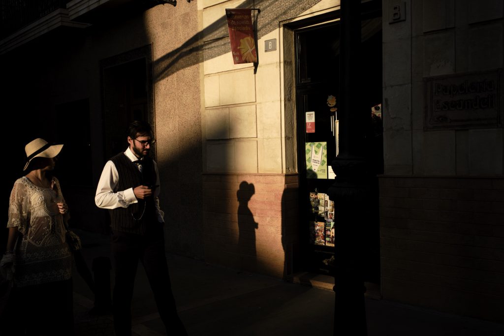 Street Photography by Gerardo Alcaraz