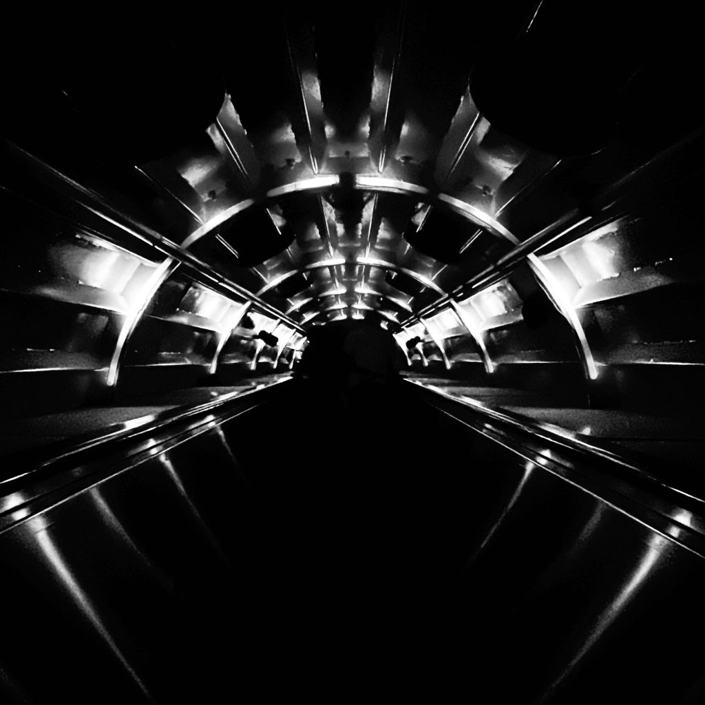 Session — Controlled Energy | Tech House Warm Up | 128 BPM